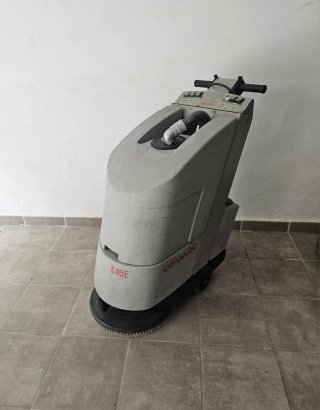 Fregadora Comac