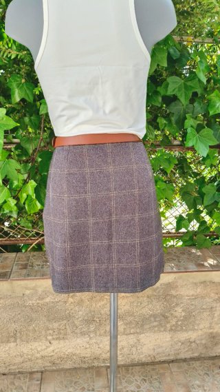 Falda de cuadros marrón y gris