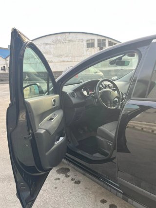 Peugeot 3008 2013