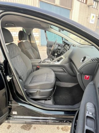 Peugeot 3008 2013