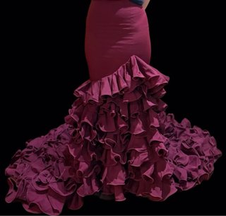 Bata de cola flamenca granate - borgoña