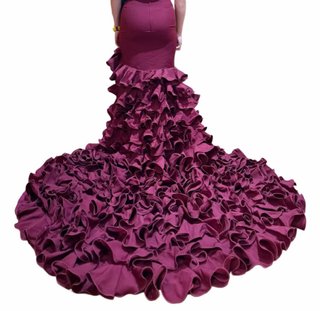 Bata de cola flamenca granate - borgoña