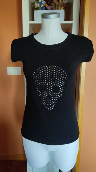 Camiseta negra con calavera de strass Talla XS