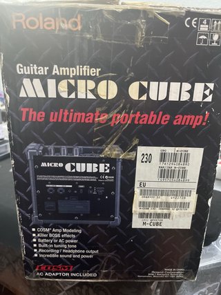 Roland micro cube para guitarra pequeño y potente