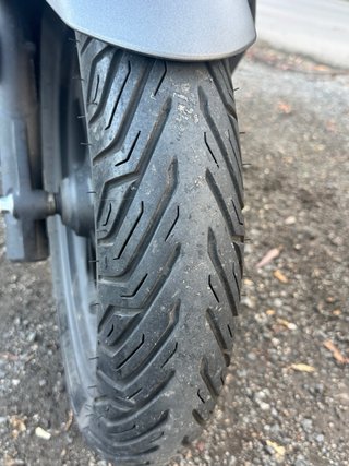 Honda PCX 125 Negra/Gris 2019