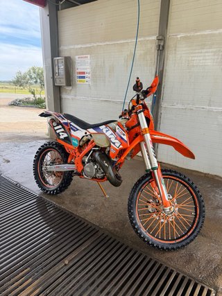KTM EXC 125 Enduro/Motocross Naranja/Blanca