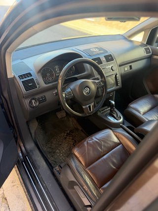 Volkswagen Touran 2012