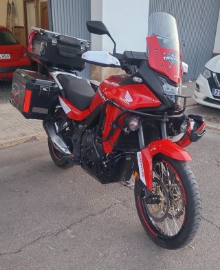 Honda Transalp 750 Roja Solo un propietario