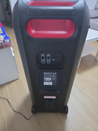 Altavoz LG XBOOM Negro