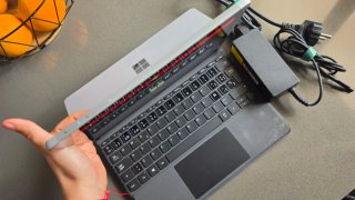 Custodia Microsoft Surface Go Grigia