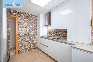 Piso en venta en Centro - Sagrario en Granada