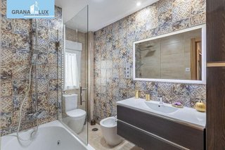 Piso en venta en Centro - Sagrario en Granada