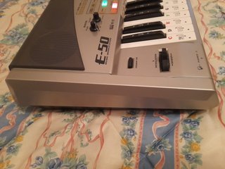 Teclado Roland E-50