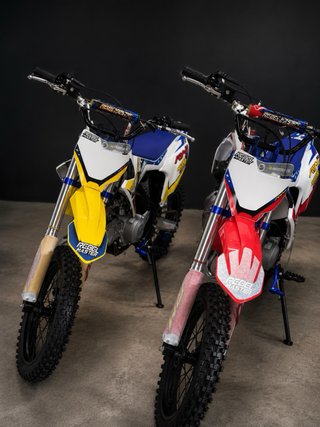 Rebel Master 125cc Motocross semiautomática