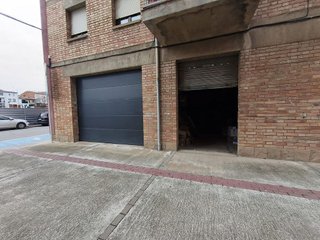 Local comercial en venta en Santa Clara-Caputxins-Hospital en Vic