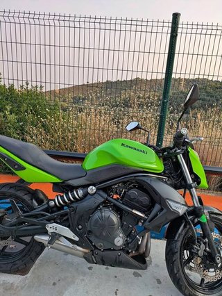 Kawasaki ER-6n 2011 C - Escape MIVV