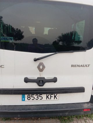 RENAULT TRAFIC  EXTRA LARGO  2017