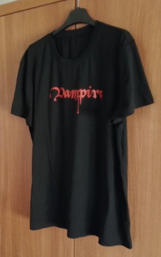 Camiseta Unisex - "Vampire" - Talla XXL