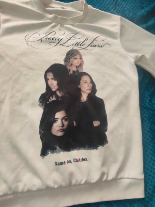 Sudadera Pretty Little Liars