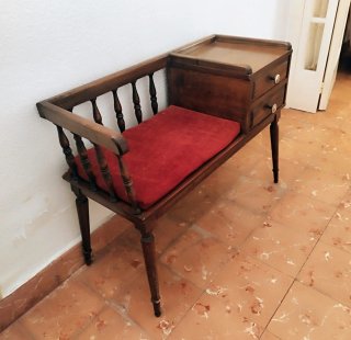 Mueble Auxiliar con Silla y Cajones