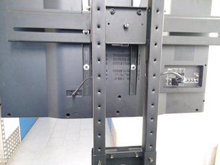 TV Toshiba 40 LCD + Soporte unicol