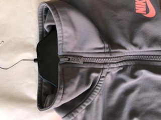 Chaqueta Nike Gris y Rosa