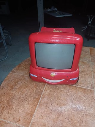 Televisor Disney Lightning McQueen 95