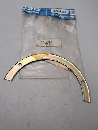 627242 Soporte metálico curva Land Rover