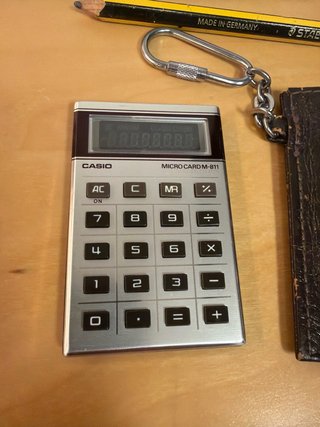 Calculadora Casio Micro Card M-811