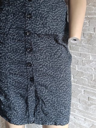 Vestido palabra de honor leopardo gris