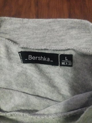 Camiseta gris manga corta