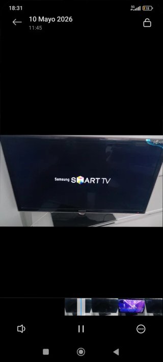 Smart TV Samsung 40" Negro con marco de cristal