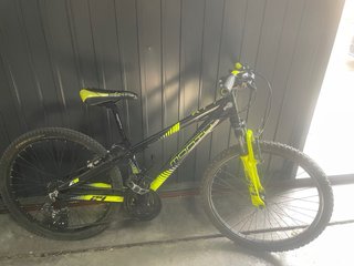 Bicicleta Monty Negra y Amarilla