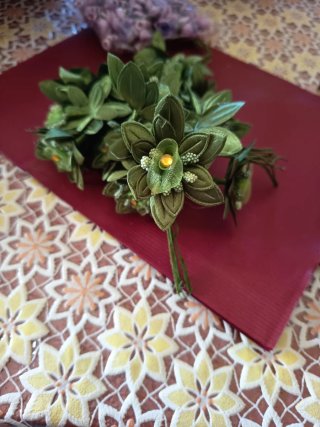 Accessori bomboniere fiori veletti sacchetti ecc..