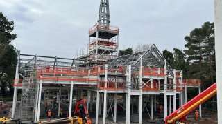 Se precisa ayudante de albañilería