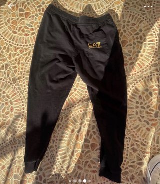 Sudadera EA7 Emporio Armani Negra