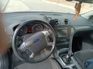 Ford Mondeo 2014