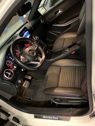 Mercedes-Benz Clase A 200D AMG