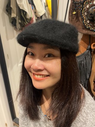 Sombrero negro de mujer