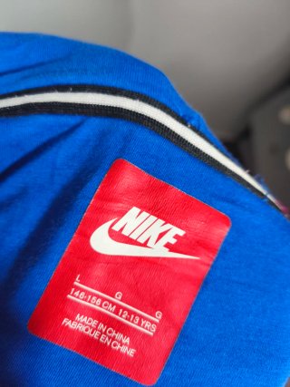 Chaqueta Nike con capucha