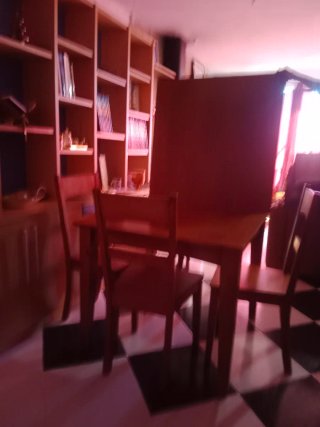 Mesa comedor madera + 4 sillas