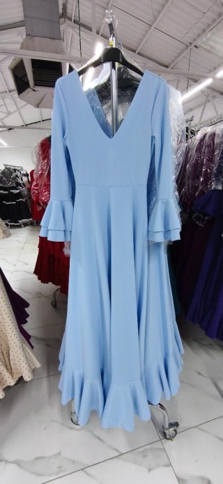 Bata Rociera Azul con volantes