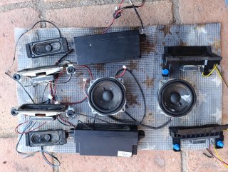 Altavoces TV Plana