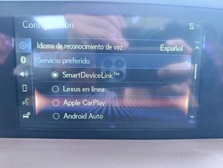 Lexus ES 300h Business 160 kW (218 CV)