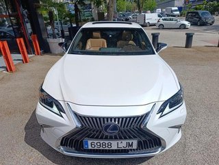 Lexus ES 300h Business 160 kW (218 CV)