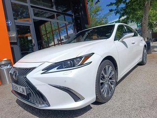 Lexus ES 300h Business 160 kW (218 CV)