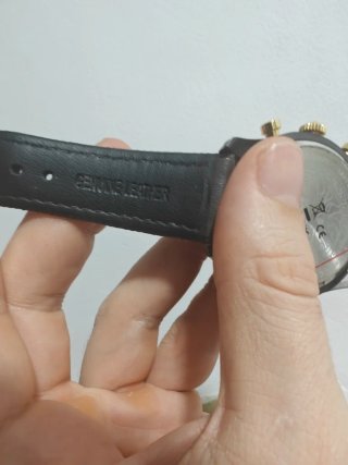 Reloj Versace Cronógrafo Negro y Dorado