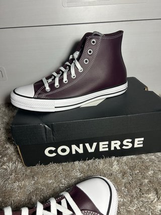 Converse CTAS HI Burdeos/Blanco Talla 42.5 UNISEX