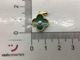 colgante oro 18k con piedra con circonita