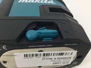nivel laser makita sk105gd sin accesorios solo cuerpo